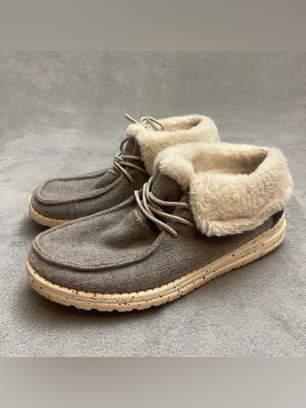 Hey Dude Britt Charcoal Faux Fur Lined Slip On Moc Shoes Womens Size 8